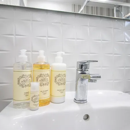 Lovely 3bd 150m Ocean View Ac Wi-fi Balcony 公寓 *